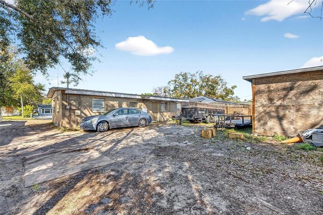 3216 DELRAY DRIVE, Tampa, FL 33619