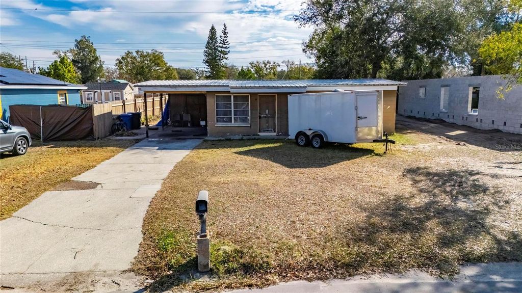 3216 DELRAY DRIVE, Tampa, FL 33619