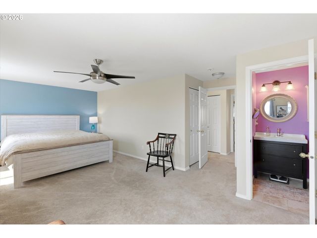 610 E CAMDEN Ln, Newberg, OR 97132