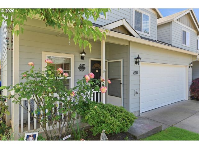 610 E CAMDEN Ln, Newberg, OR 97132