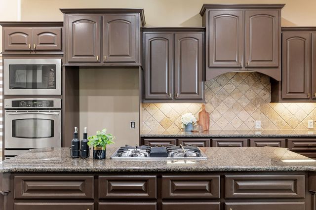 1706 Lake Charlotte Lane, Richmond, TX 77406