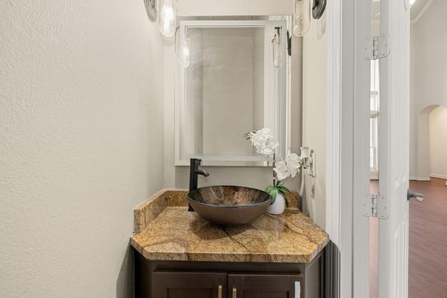 1706 Lake Charlotte Lane, Richmond, TX 77406