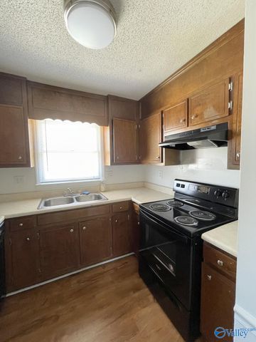 1507 D Halston Circle D, Huntsville, AL 35816