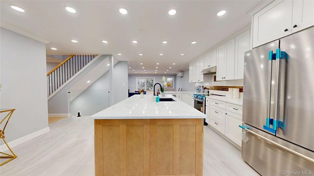 1020 Stewart Avenue, Bethpage, NY 11714