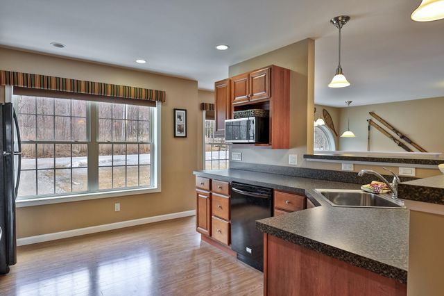 175 Overbrook Drive A, Mendon, VT 05701