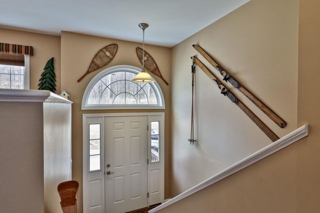 175 Overbrook Drive A, Mendon, VT 05701