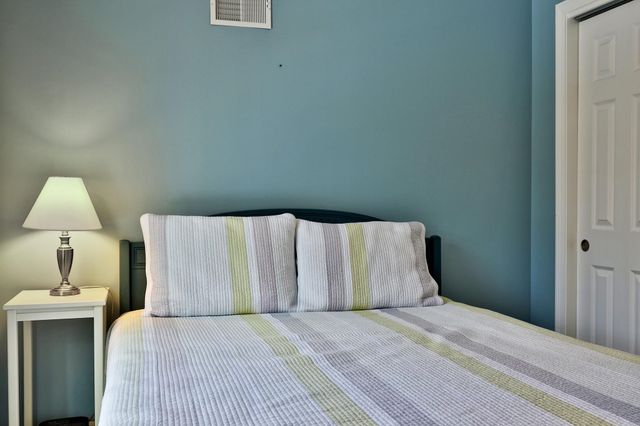 175 Overbrook Drive A, Mendon, VT 05701