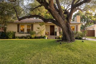 6534 Winton Street, Dallas, TX 75214