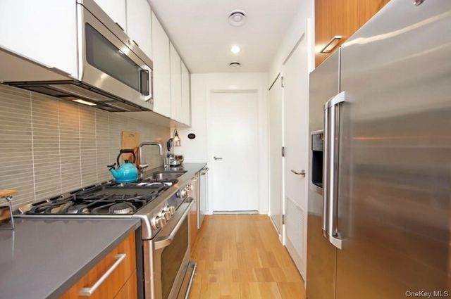 113 3rd Street 1134, Brooklyn, NY 11231