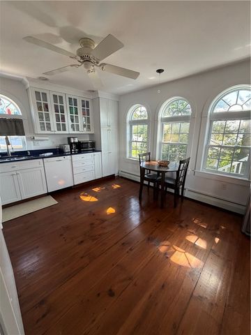 67 Lawrence Court, Tiverton, RI 02878