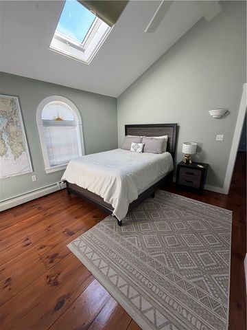 67 Lawrence Court, Tiverton, RI 02878
