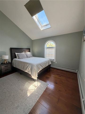 67 Lawrence Court, Tiverton, RI 02878