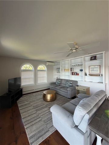 67 Lawrence Court, Tiverton, RI 02878