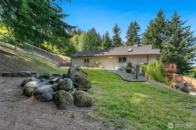 26045 Landsburg Road SE, Ravensdale, WA 98051