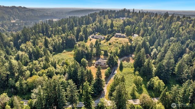 26045 Landsburg Road SE, Ravensdale, WA 98051
