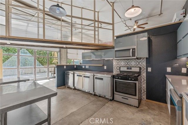 3172 Cary St, Riverside, CA 92504