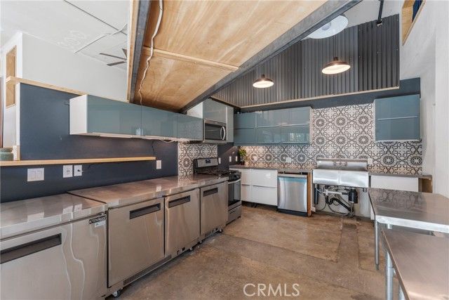 3172 Cary St, Riverside, CA 92504