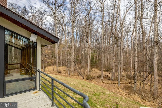 8620 POLK ST, Mclean, VA 22102