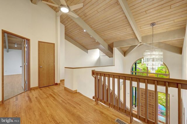 8620 POLK ST, Mclean, VA 22102