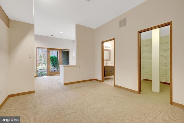 8620 POLK ST, Mclean, VA 22102