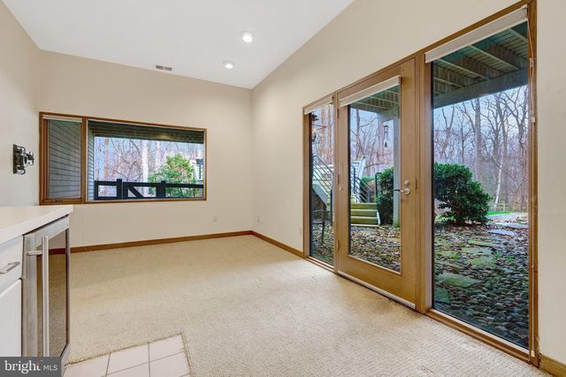 8620 POLK ST, Mclean, VA 22102