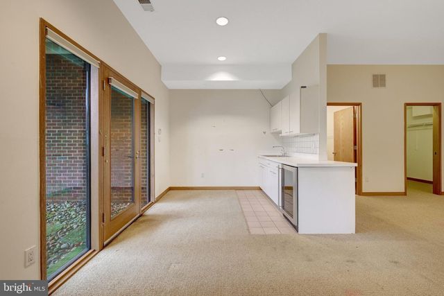 8620 POLK ST, Mclean, VA 22102