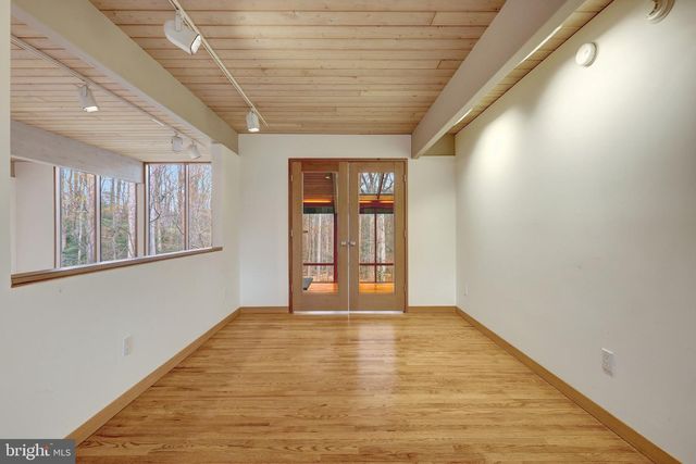 8620 POLK ST, Mclean, VA 22102