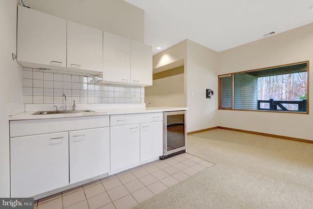 8620 POLK ST, Mclean, VA 22102