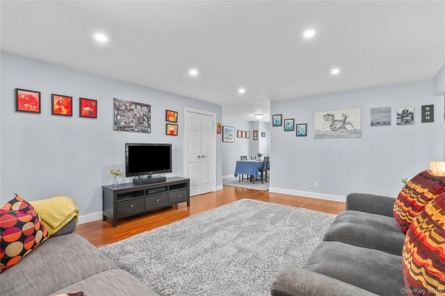 120 N Broadway 21D, Irvington, NY 10533