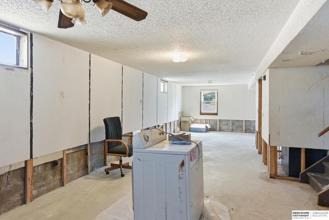 4729 S 78th Street, Ralston, NE 68127