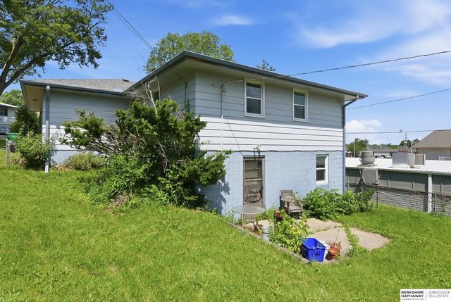 4729 S 78th Street, Ralston, NE 68127