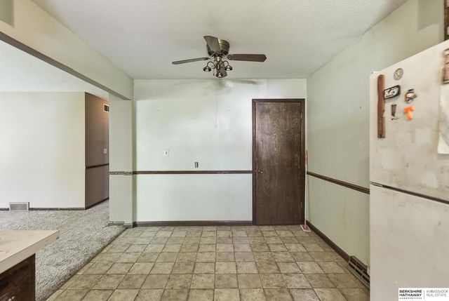 4729 S 78th Street, Ralston, NE 68127
