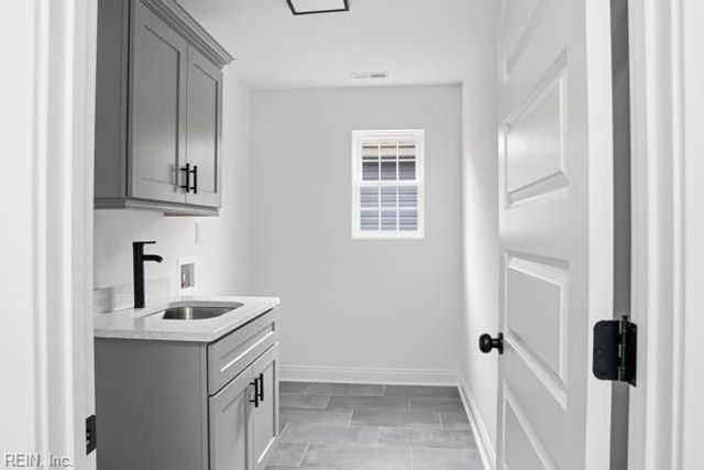 1136 26th ST, Newport News, VA 23607