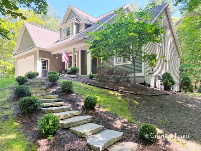 6512 Boulder Drive, Norton Shores, MI 49444
