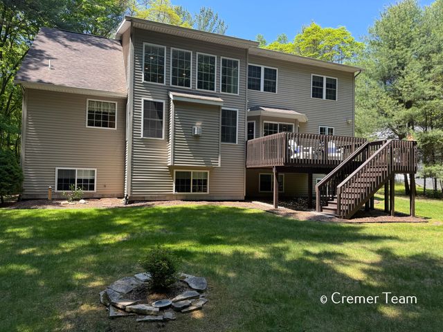 6512 Boulder Drive, Norton Shores, MI 49444