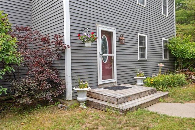 20 Suffolk Lane, Essex, VT 05452