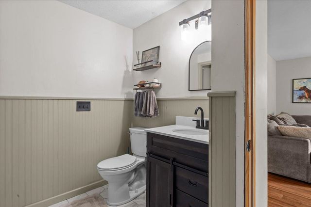 20 Suffolk Lane, Essex, VT 05452