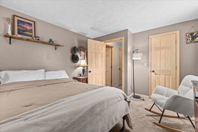 20 Suffolk Lane, Essex, VT 05452