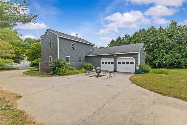20 Suffolk Lane, Essex, VT 05452