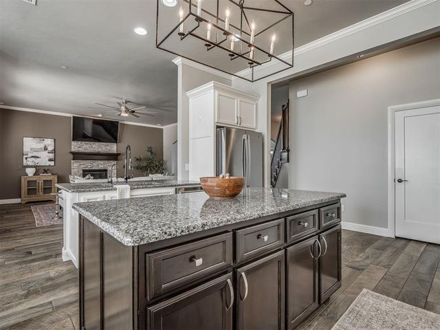 5508 Courtland Lane, Choctaw, OK 73020