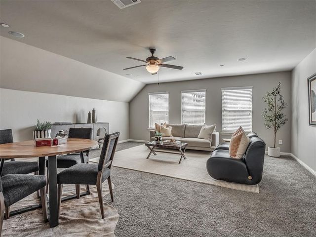 5508 Courtland Lane, Choctaw, OK 73020