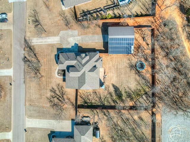 5508 Courtland Lane, Choctaw, OK 73020