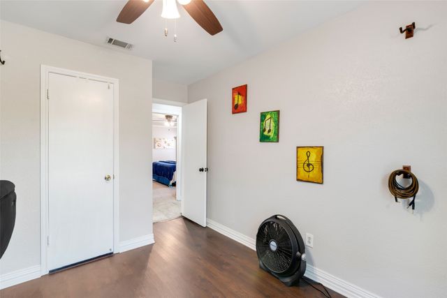 2720 Oak Trail, Carrollton, TX 75007