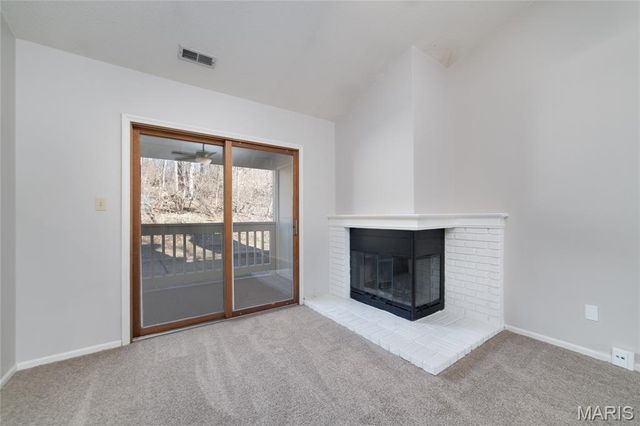 2278 Rule Avenue C, Maryland Heights, MO 63043