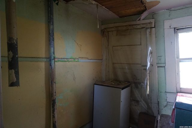 104 New York Pl, San Antonio, TX 78214