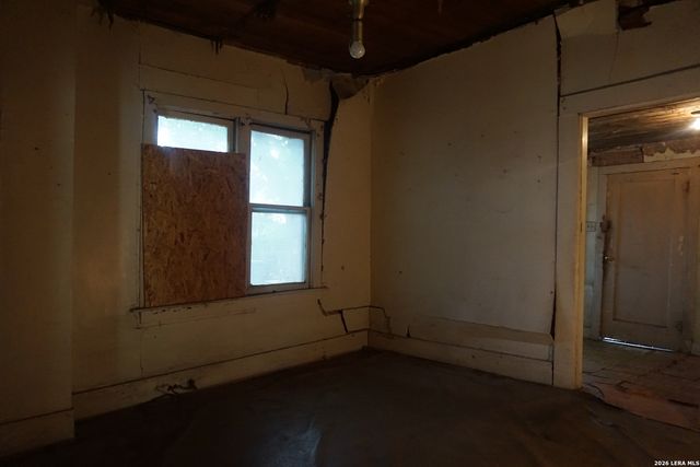 104 New York Pl, San Antonio, TX 78214