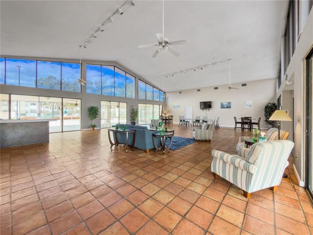 3012 S SEMORAN BOULEVARD 2, Orlando, FL 32822