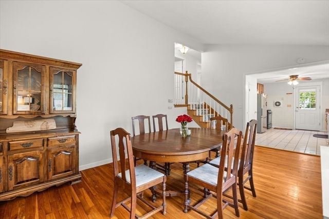 9 Green St, Foxboro, MA 02035