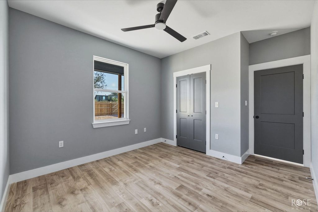 Image 19 of property listing at 912 Probandt Street, San Angelo, TX 76903