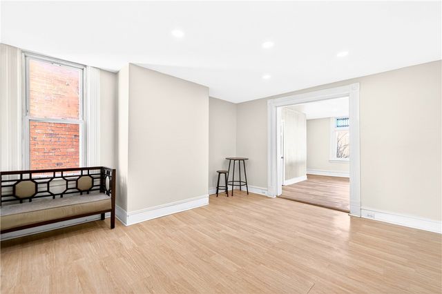 145 Plymouth Street 1, Mt Washington, PA 15211